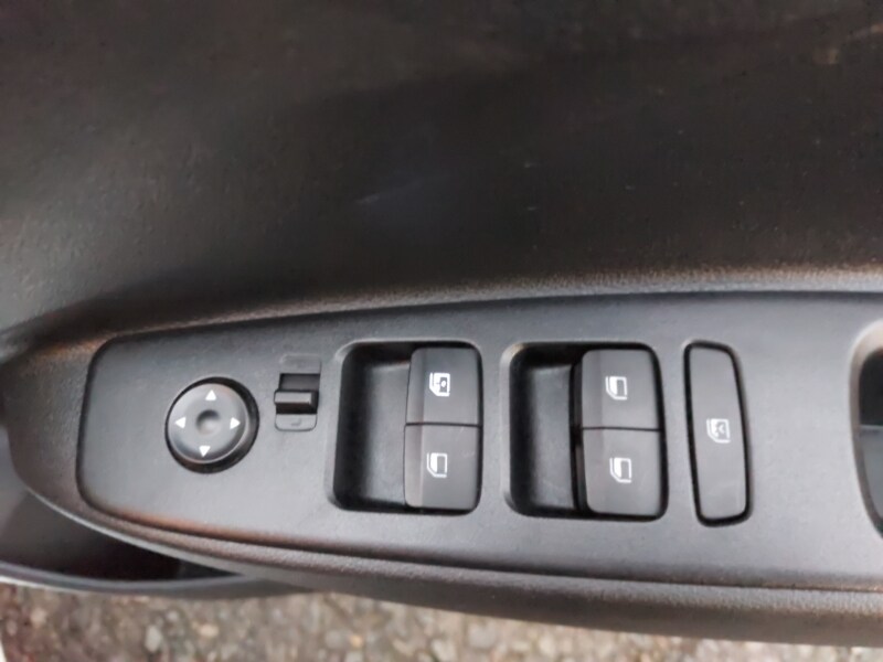 Used Hyundai i10 2022 for sale - 77024513: Photo 11