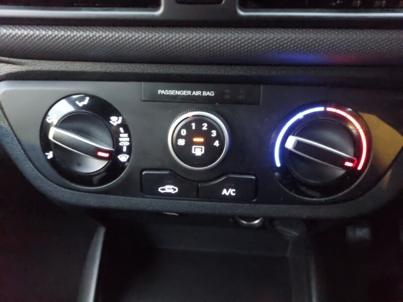 Used Hyundai i10 2022 for sale - 77024513: Photo 16