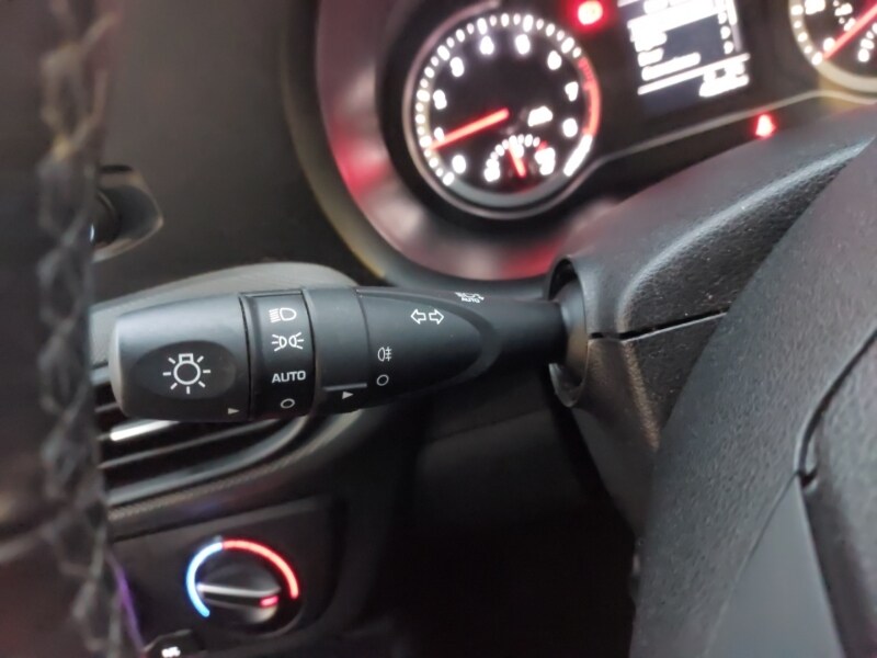 Used Hyundai i10 2022 for sale - 77024513: Photo 19