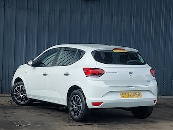 Used Dacia Sandero 2023 for sale - 76083306: Photo