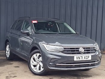 Used Volkswagen Tiguan 2021 for sale - 77999366: Photo
