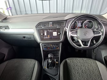 Used Volkswagen Tiguan 2021 for sale - 77999366: Photo