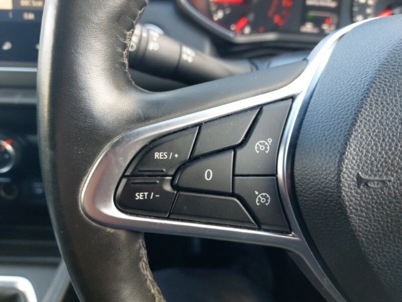 Used Renault Clio 2020 for sale - 77168893: Photo 17