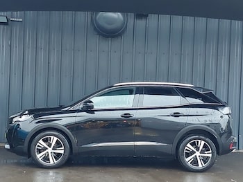 Used Peugeot 3008 2022 for sale - 77149926: Photo