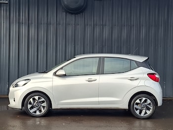 Used Hyundai i10 2024 for sale - 77530858: Photo