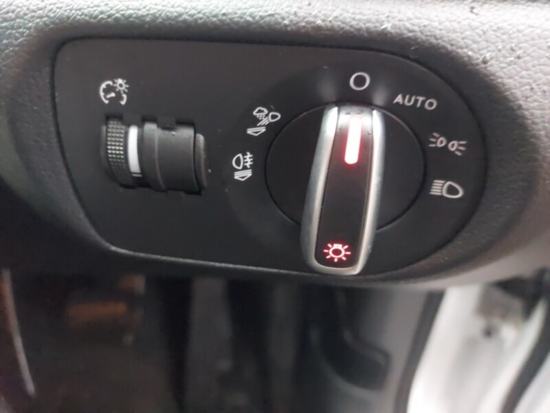 Used Audi Q3 2017 for sale - 76749216: Photo 12