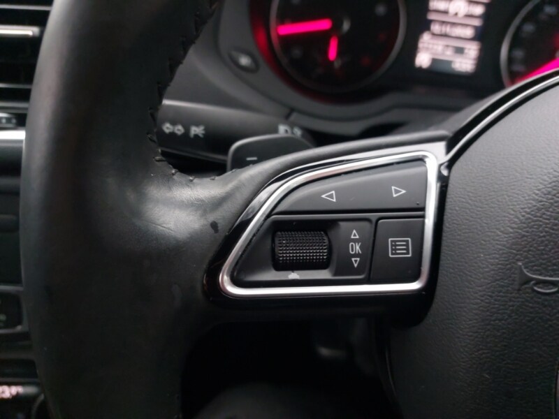 Used Audi Q3 2017 for sale - 76749216: Photo 16