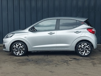 Used Hyundai i10 2022 for sale - 75400108: Photo