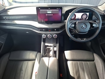 Used Skoda Superb 2024 for sale - 78567468: Photo