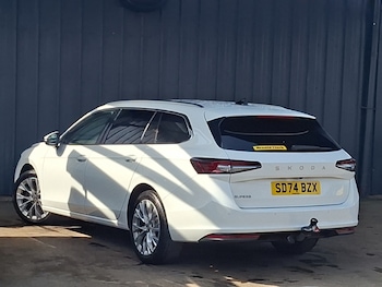 Used Skoda Superb 2024 for sale - 78567468: Photo