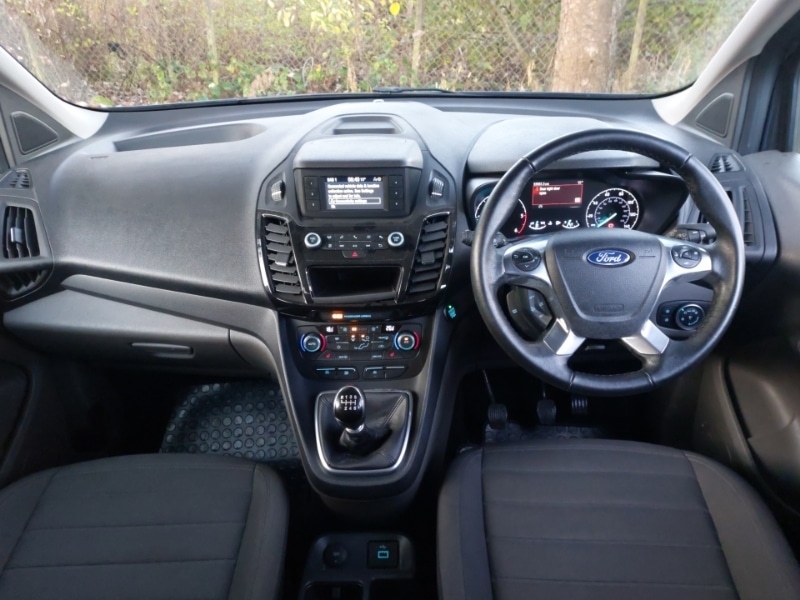 Used Ford Grand Tourneo Connect 2020 for sale - 76427210: Photo 2
