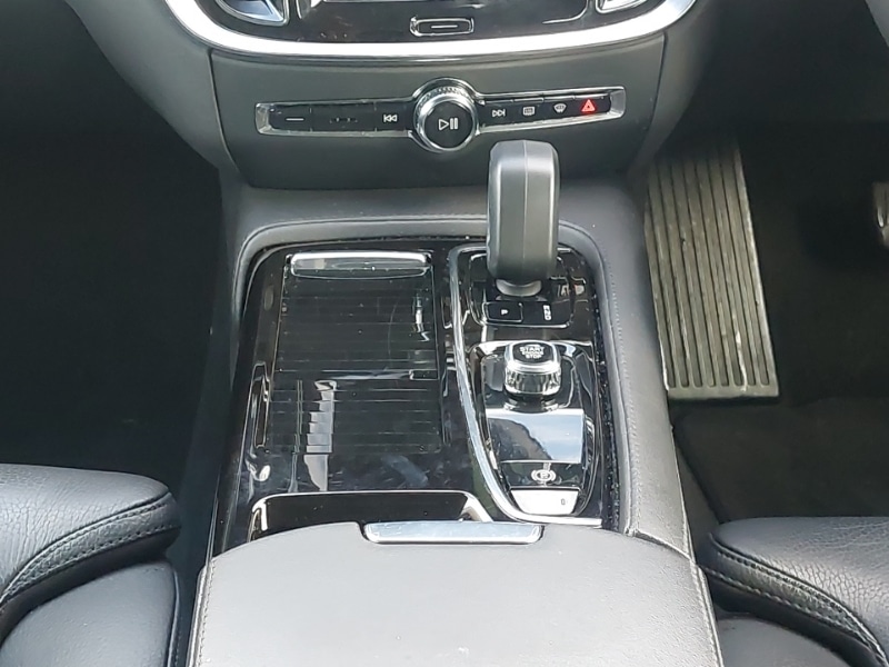 Used Volvo V60 2022 for sale - 76683394: Photo 10