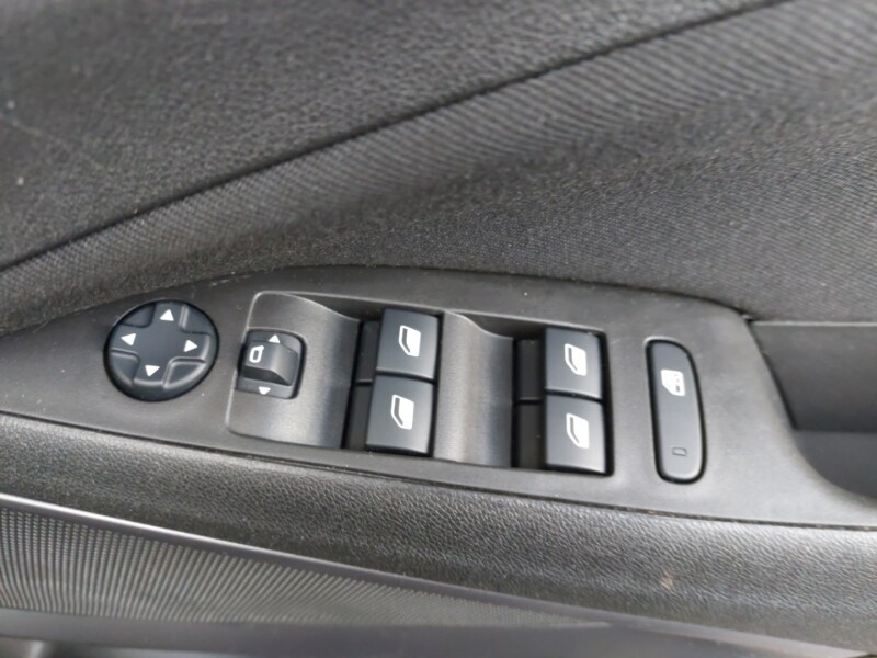 Used Vauxhall Crossland 2021 for sale - 76683386: Photo 10