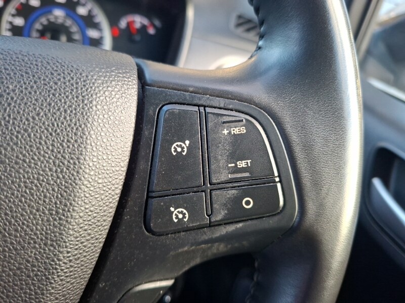 Used Hyundai i10 2018 for sale - 77213892: Photo 16