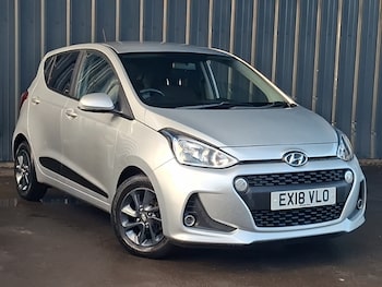 Used Hyundai i10 2018 for sale - 77213892: Photo