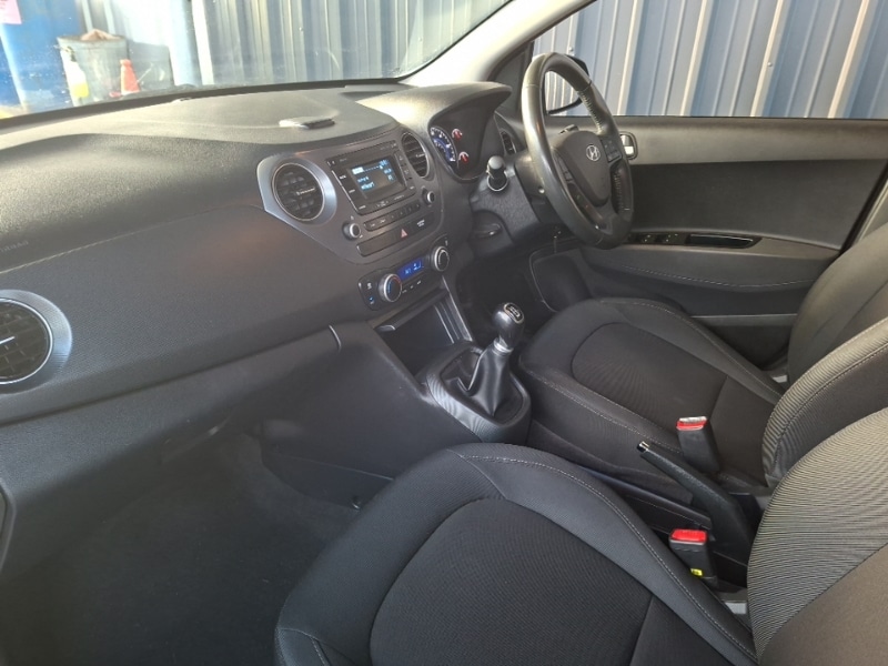 Used Hyundai i10 2018 for sale - 77213892: Photo 5
