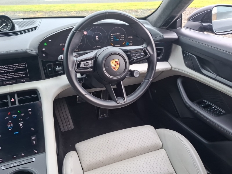 Used Porsche Taycan 2022 for sale - 77761092: Photo 7