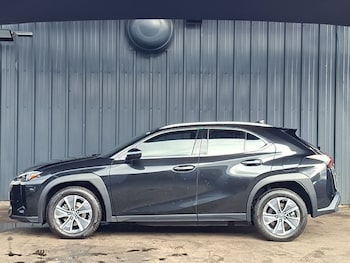 Used Lexus UX 2024 for sale - 79550123: Photo