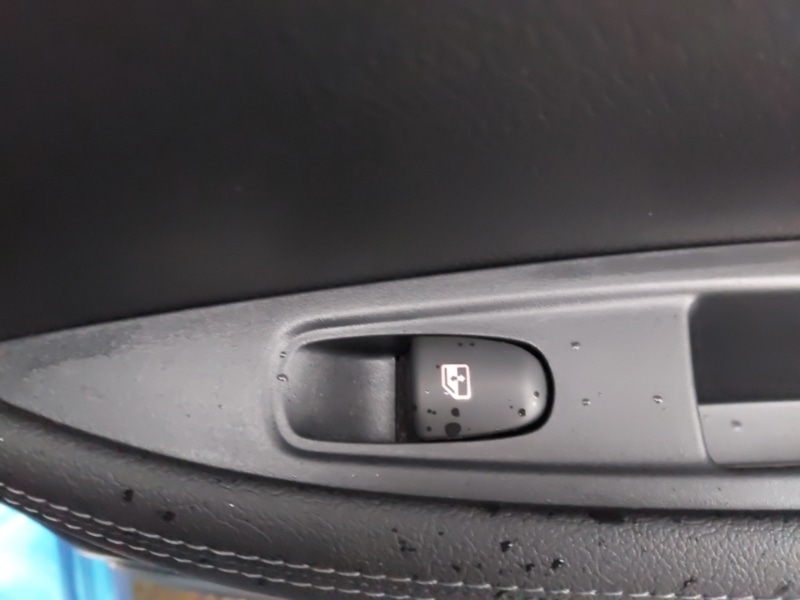 Used Nissan Qashqai 2017 for sale - 76695948: Photo 10