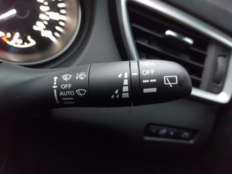 Used Nissan Qashqai 2017 for sale - 76695948: Photo 15