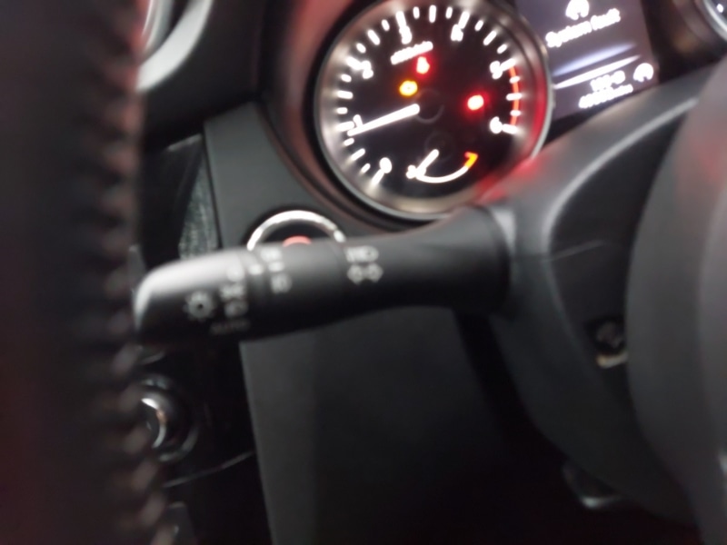 Used Nissan Qashqai 2017 for sale - 76695948: Photo 16