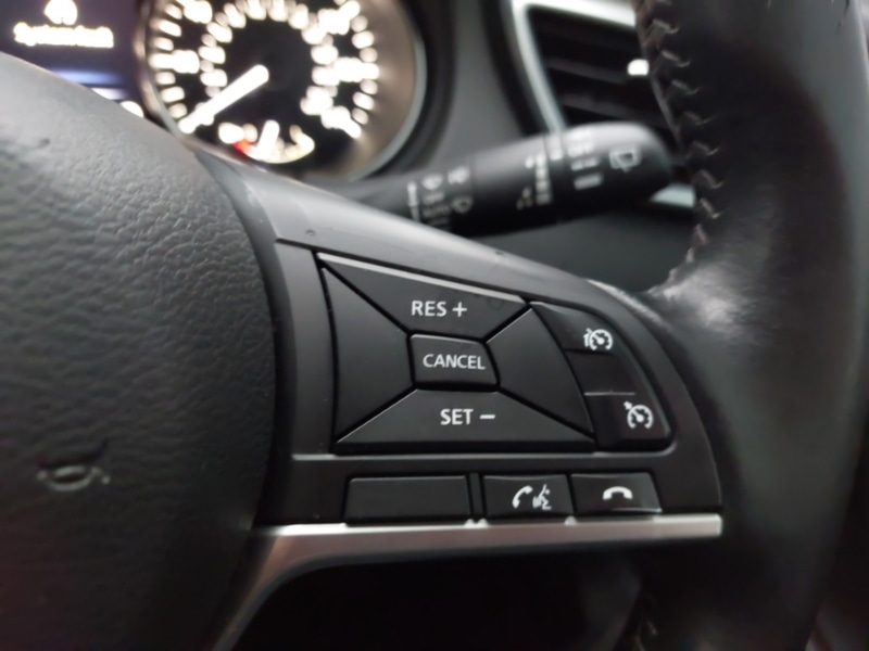 Used Nissan Qashqai 2017 for sale - 76695948: Photo 18