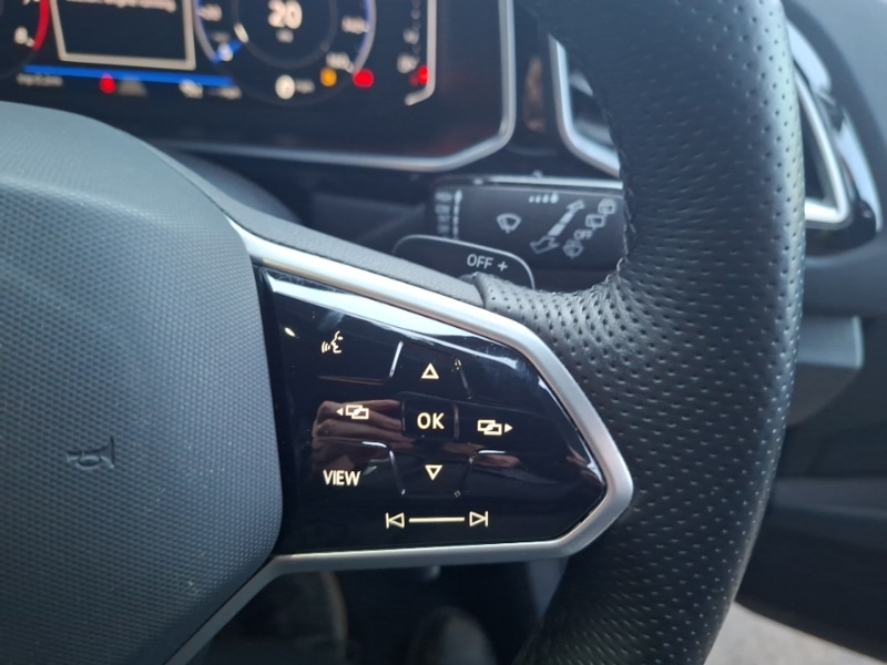 Used Volkswagen T-Roc 2022 for sale - 77596699: Photo 17