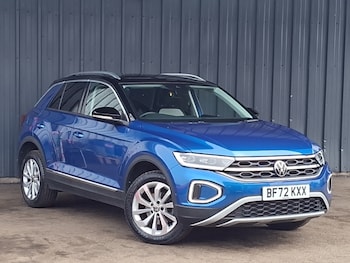 Used Volkswagen T-Roc 2022 for sale - 79231407: Photo