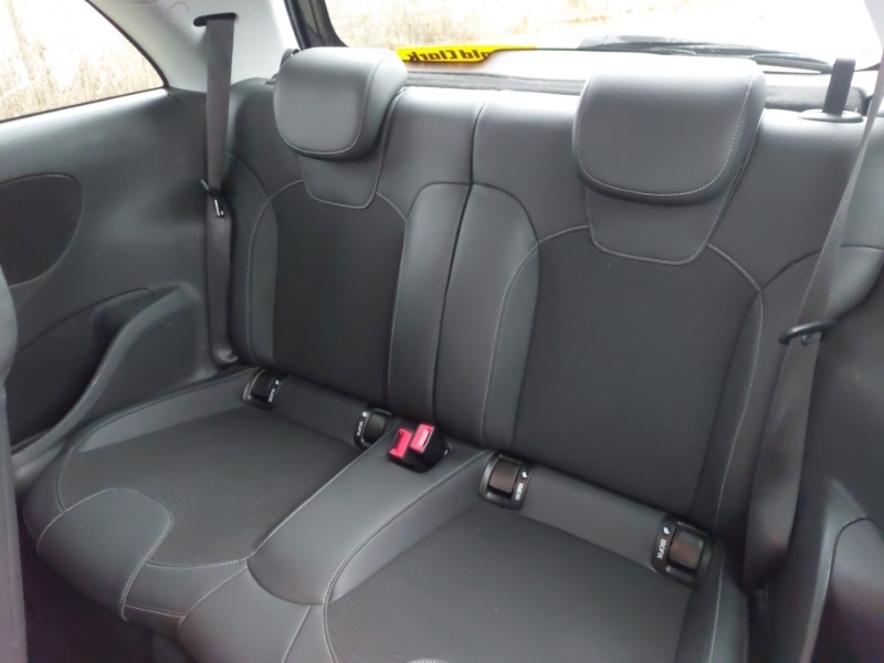 Used Vauxhall ADAM 2017 for sale - 76707827: Photo 6