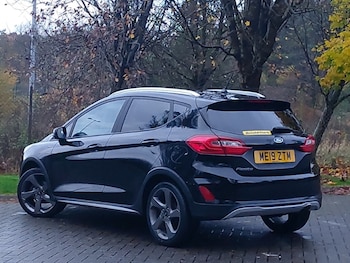 Used Ford Fiesta 2019 for sale - 76493045: Photo