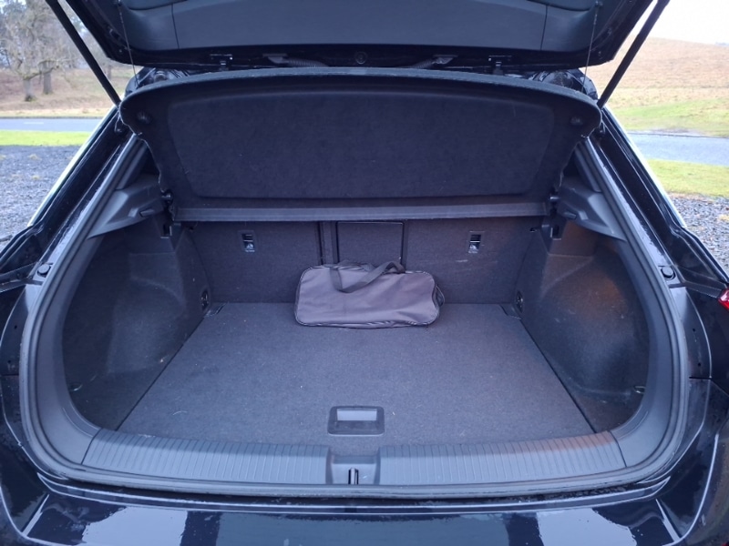 Used Volkswagen T-Roc 2023 for sale - 77467100: Photo 8