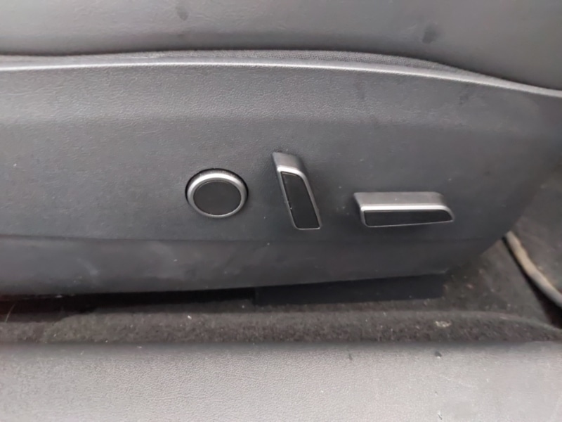 Used Tesla Model 3 2021 for sale - 76947606: Photo 11