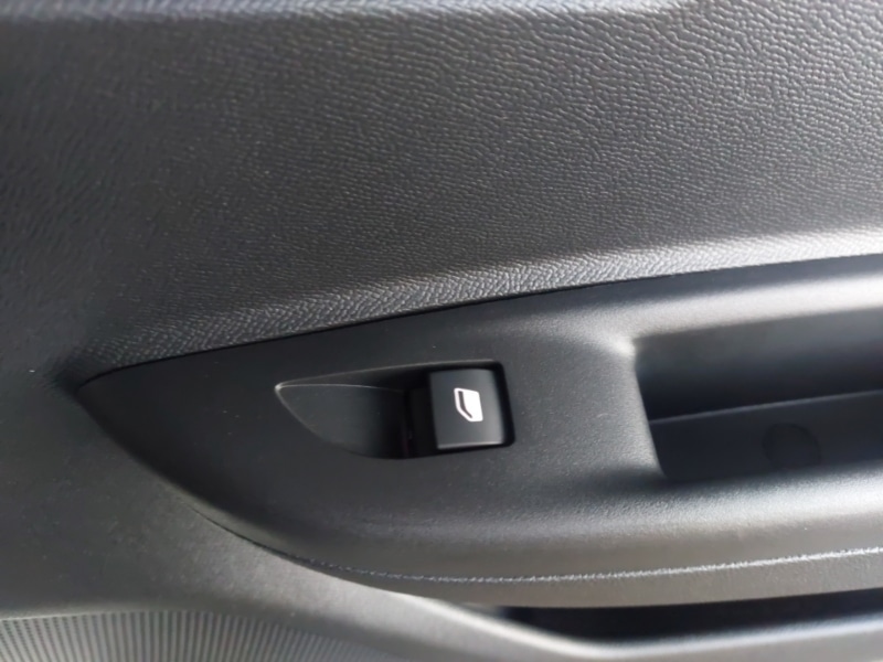 Used Vauxhall Mokka 2023 for sale - 76397309: Photo 10