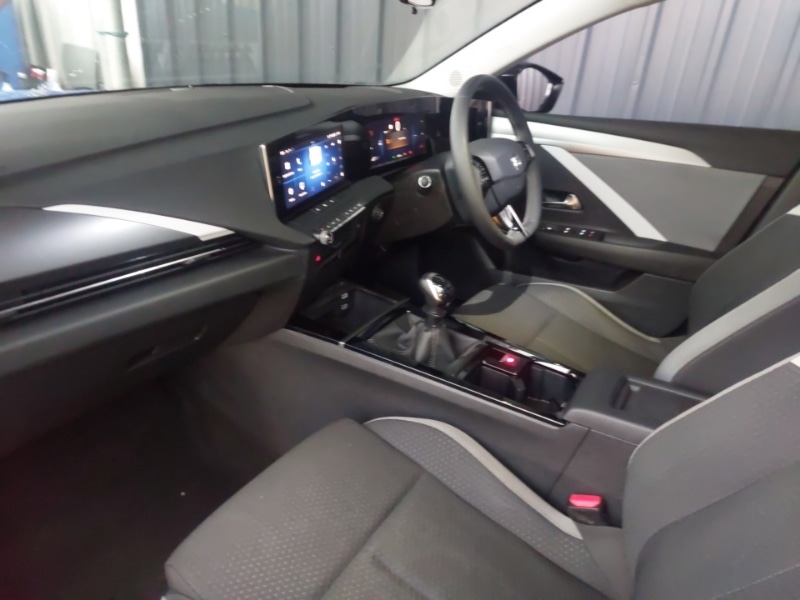 Used Vauxhall Astra 2024 for sale - 77093102: Photo 5