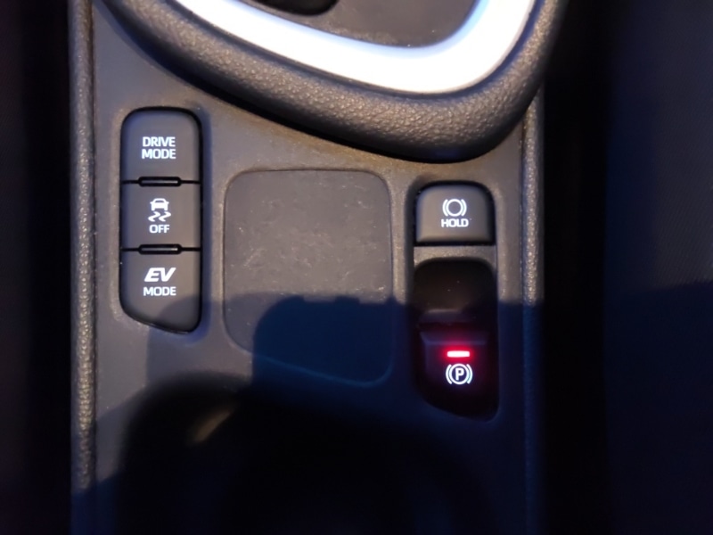 Used Toyota Yaris 2021 for sale - 76932408: Photo 12