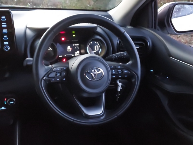Used Toyota Yaris 2021 for sale - 76932408: Photo 7