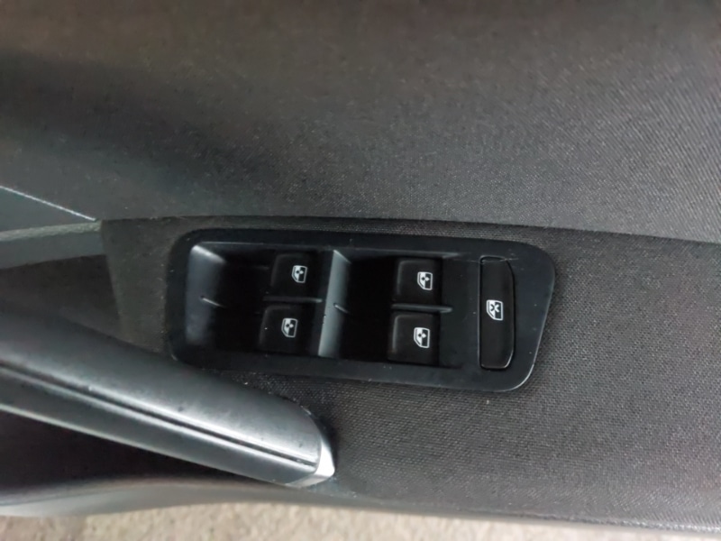 Used Volkswagen Golf 2019 for sale - 76275557: Photo 11
