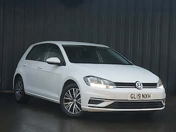 Used Volkswagen Golf 2019 for sale - 76275557: Photo