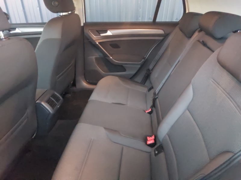 Used Volkswagen Golf 2019 for sale - 76275557: Photo 6