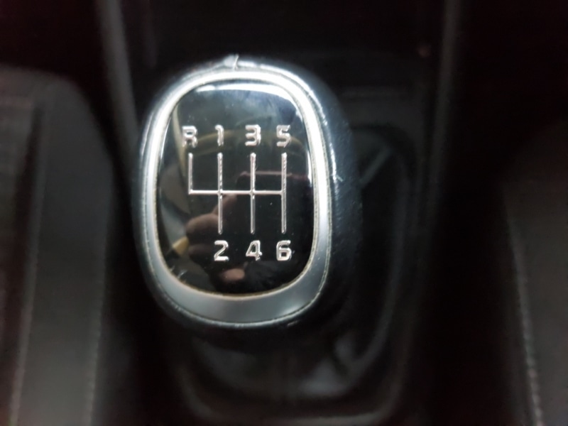 Used Kia Stonic 2018 for sale - 77149921: Photo 13