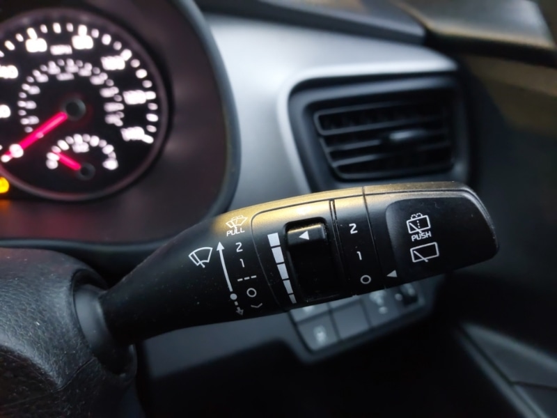 Used Kia Stonic 2018 for sale - 77149921: Photo 14