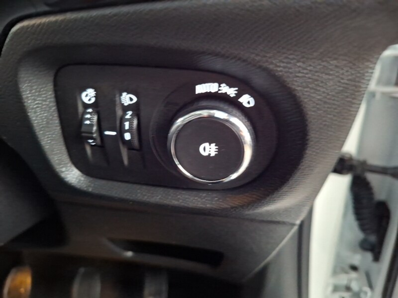 Used Vauxhall Corsa 2023 for sale - 77299566: Photo 13