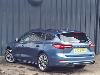 Used Ford Focus 2023 for sale - 79505618: Photo