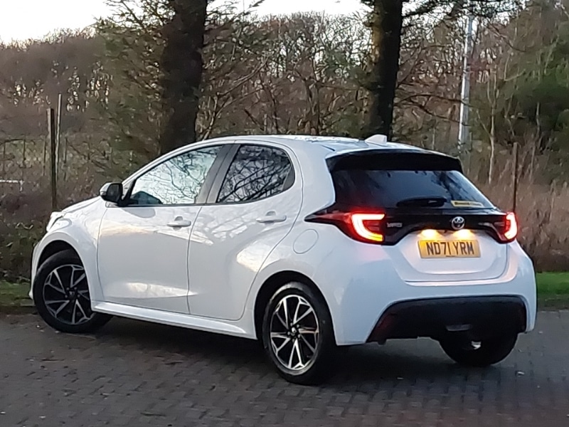 Used Toyota Yaris 2021 for sale - 77081166: Photo 3