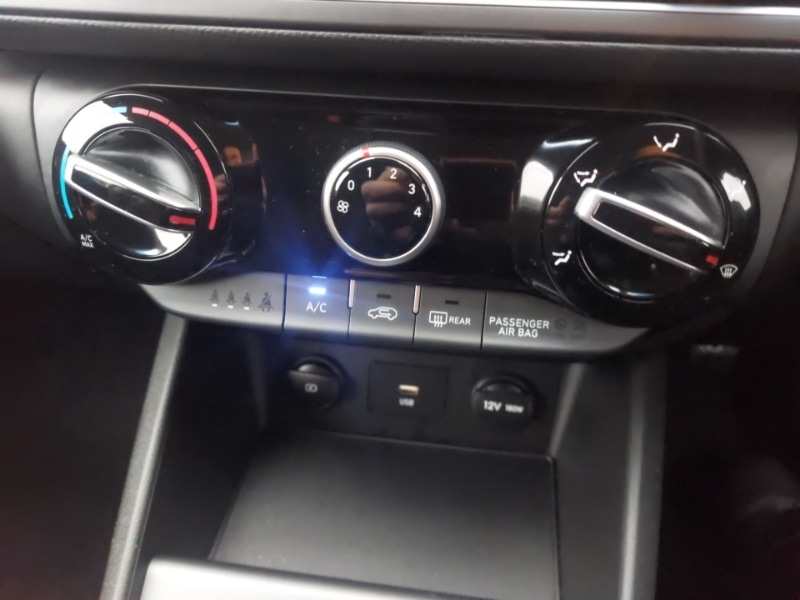 Used Hyundai KONA 2022 for sale - 76464840: Photo 13