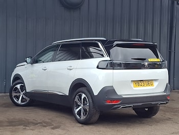 Used Peugeot 5008 2023 for sale - 79310936: Photo