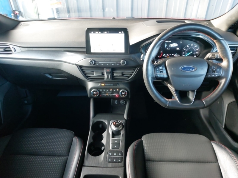 Used Ford Focus 2019 for sale - 76408118: Photo 2