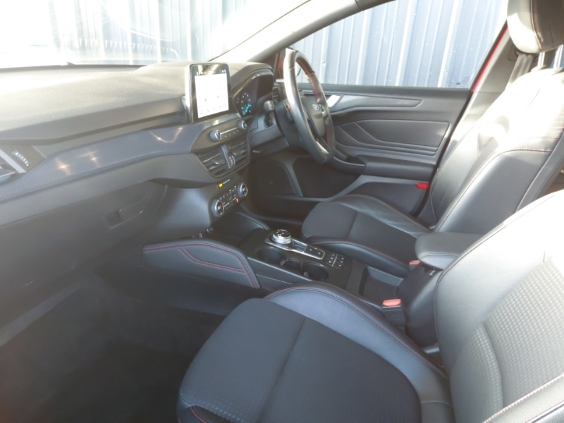 Used Ford Focus 2019 for sale - 76408118: Photo 5