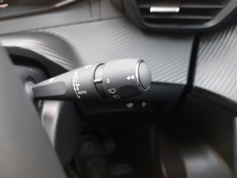 Used Peugeot 2008 2024 for sale - 76815781: Photo 14