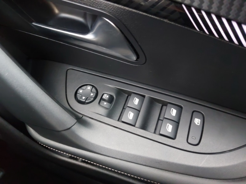 Used Peugeot 2008 2024 for sale - 76815781: Photo 15